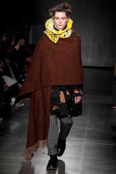 Look 22